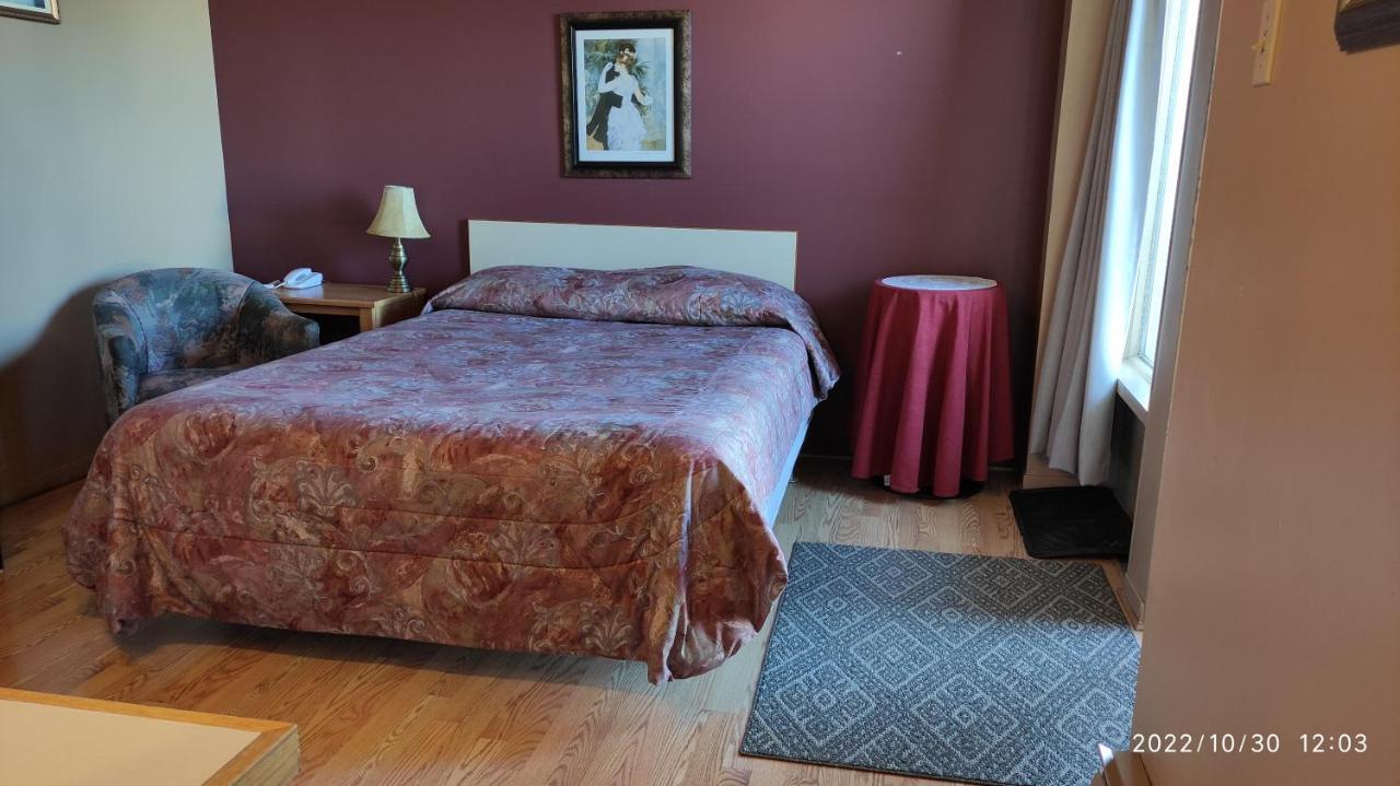 Motel Rayalco Laurier Station Dış mekan fotoğraf