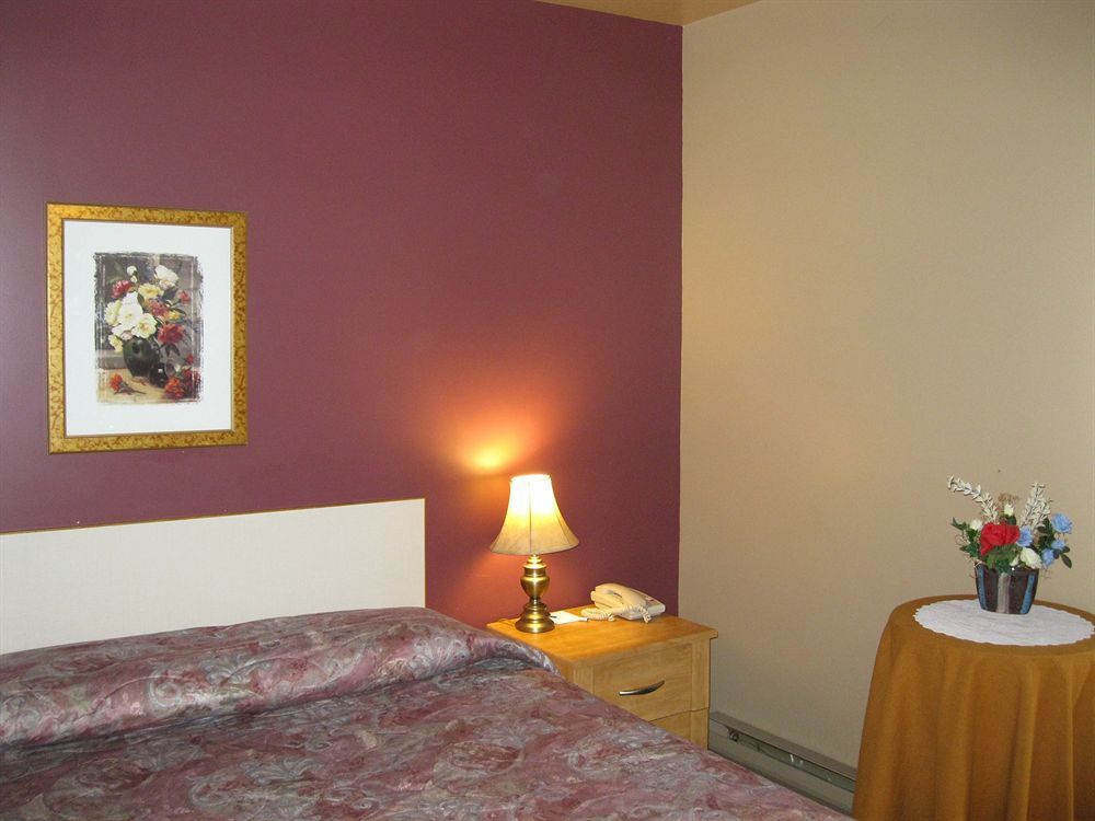 Motel Rayalco Laurier Station Dış mekan fotoğraf